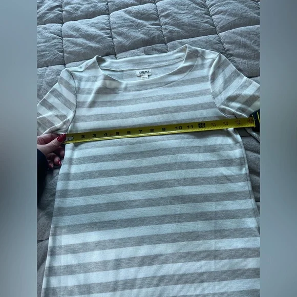 L'AGENCE Lucille Boat Neck Tee striped marble XS - Picture 7 of 7